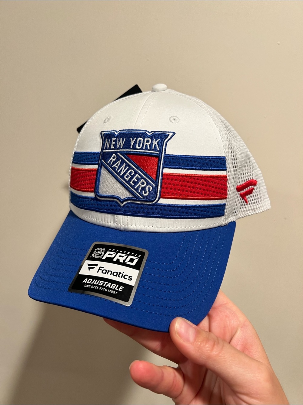 New York Rangers White & Blue Adjustable Mesh Cap. NWT.